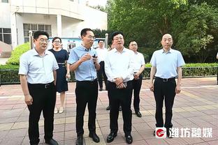 克雷格-伯利：本赛季杰克逊已得到8张黄牌，可能比他的进球数还多